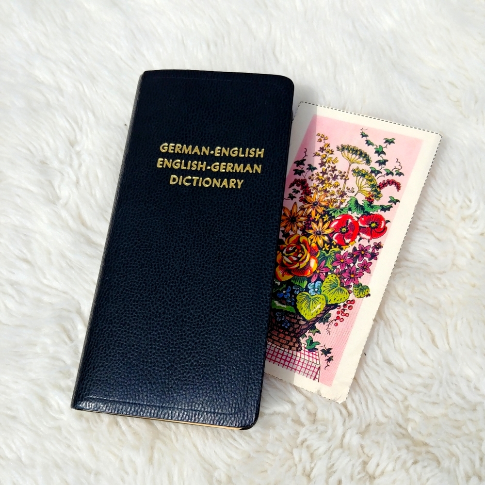 Vintage German English Pocket Dictionary 1952. EUC